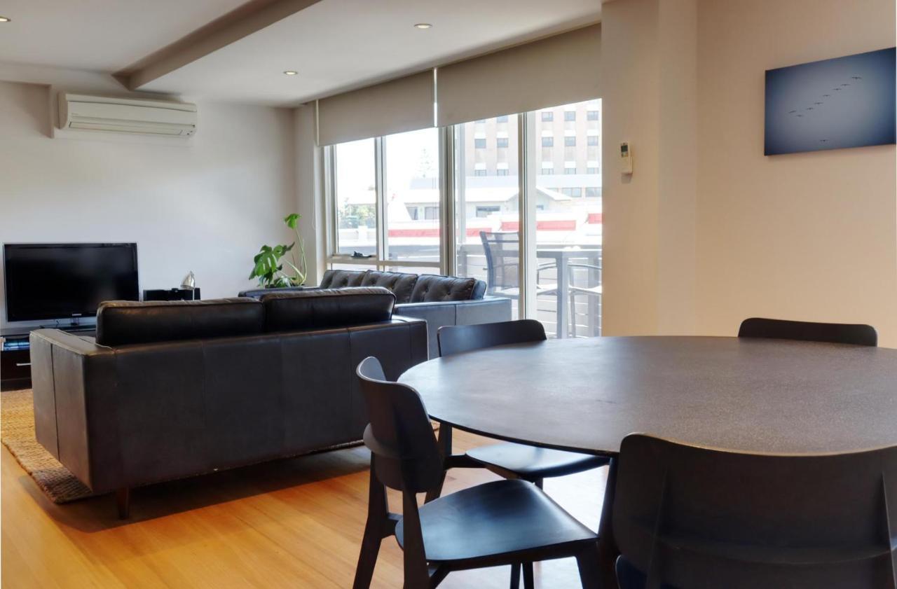 Apartmán Fiveways Balcony, King Bed, Chef'S Kitchen Fremantle Exteriér fotografie