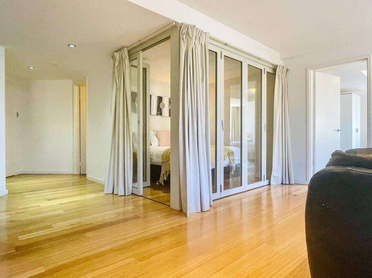 Apartmán Fiveways Balcony, King Bed, Chef'S Kitchen Fremantle Exteriér fotografie
